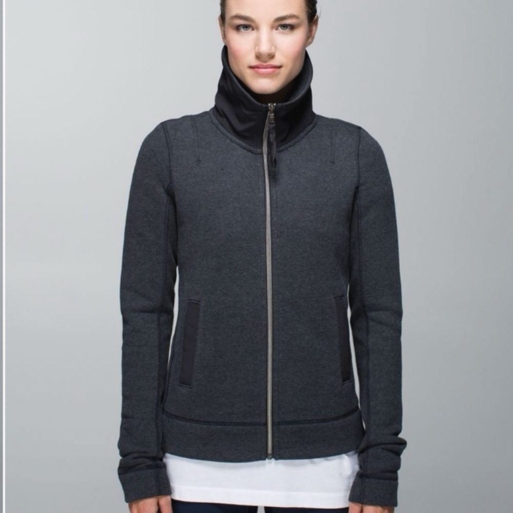 Lululemon En route Dark Gray Zip-Up Jacket
